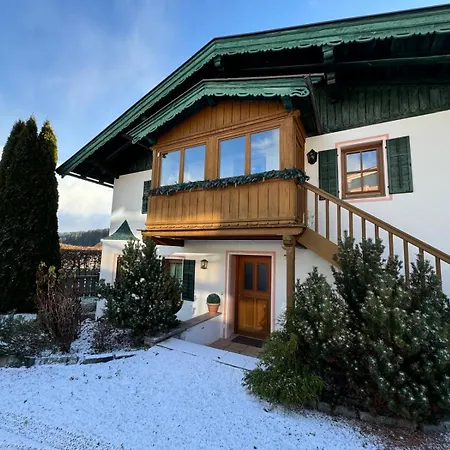 Апартаменты Alpin Charme 3 X Boutique Alpine Living Кицбюэль