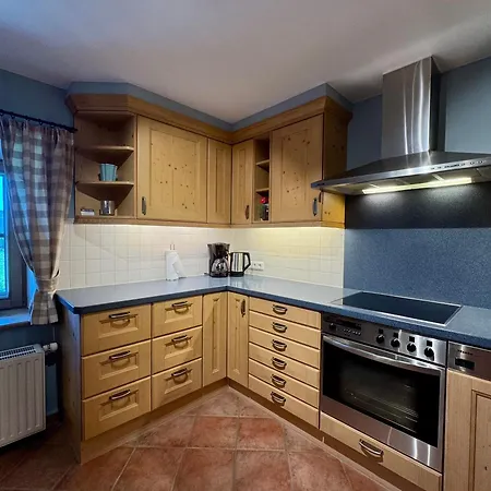 Апартаменты Alpin Charme 3 X Boutique Alpine Living