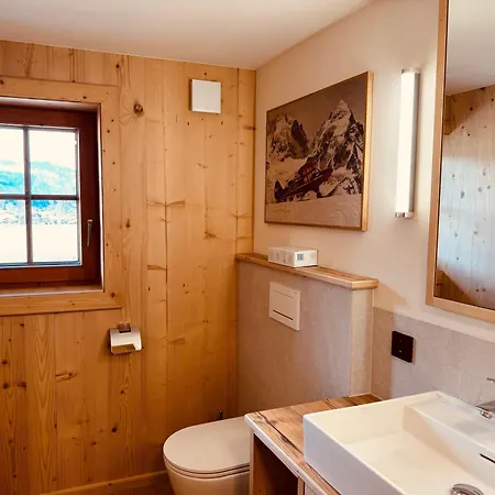 Alpin Charme Apartments 3 X Boutique Alpine Living 基茨比厄尔