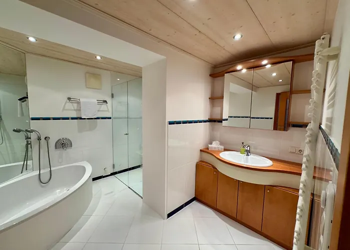 Alpin Charme Apartments 3 X Boutique Alpine Living *