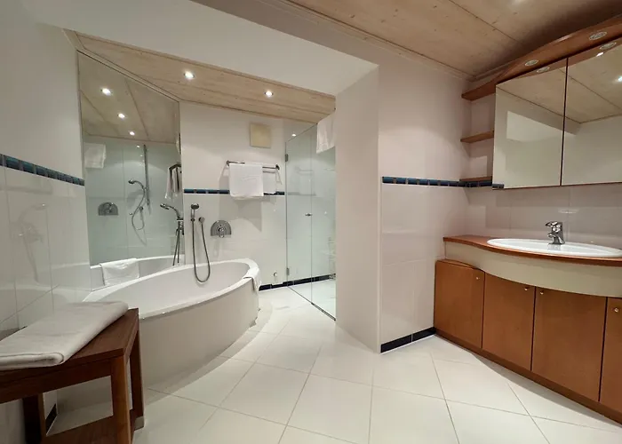 Alpin Charme Apartments 3 X Boutique Alpine Living 키츠부헬