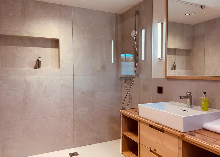 Alpin Charme Apartments 3 X Boutique Alpine Living 키츠부헬